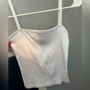 White tank top with cute ridges
